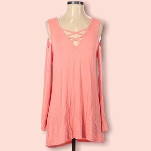 🍀 5/$25🍀 NWT Alison Andrews
Size‎ S Casual Dress new